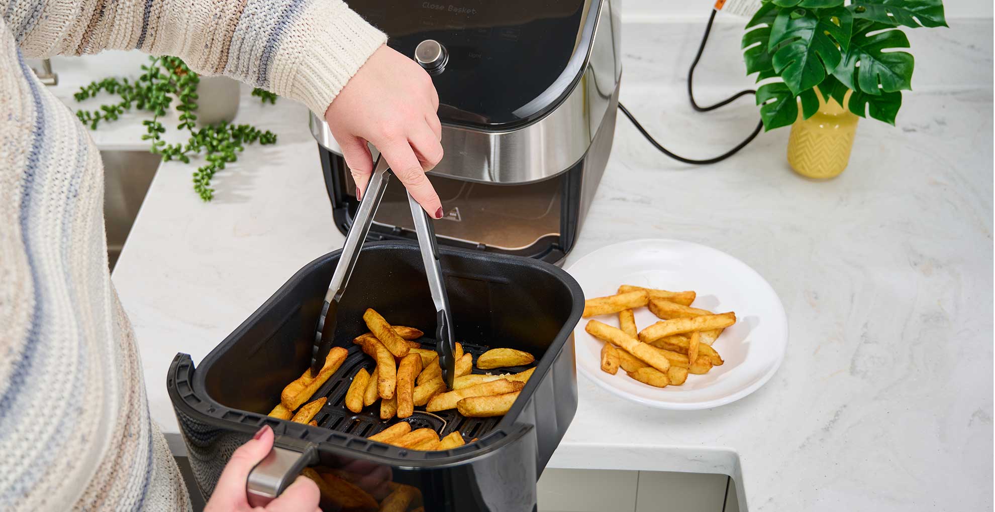 Unlock Your Air Fryer: Must-Have Accessories for 2025
